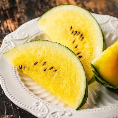 500万网红吃瓜,揭秘娱乐圈最新吃瓜盛宴! 第3张 500万网红吃瓜,揭秘娱乐圈最新吃瓜盛宴! 第3张